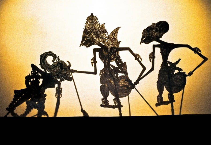 Melihat Lebih Dalam Sejarah Kesenian Wayang Kulit