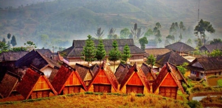 Tempat Wisata Kampung Ciptagelar