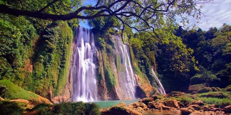 Tempat Wisata Sukabumi Curug Cikaso