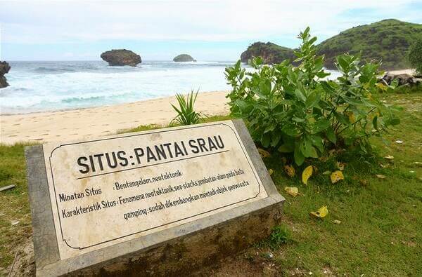 pacitan pantai srau