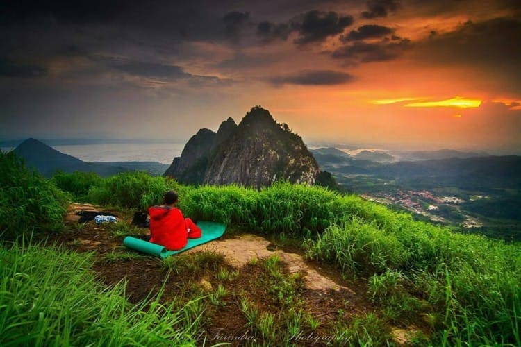 tempat wisata gunung bongkok purwakarta