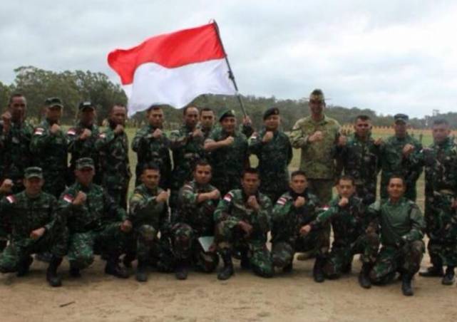 tni menjaga keamanan indonesia tentara nasional indonesia