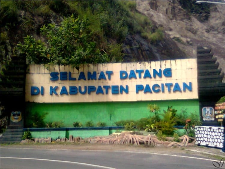 tempat wisata pacitan paling top