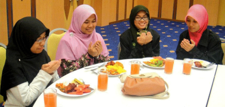 Keutamaan Doa Sesudah Makan Bacaan Doa Makan