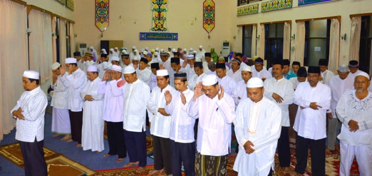 Doa Masuk Masjid Berjamaah Doa Masuk Masjid Berjamaah