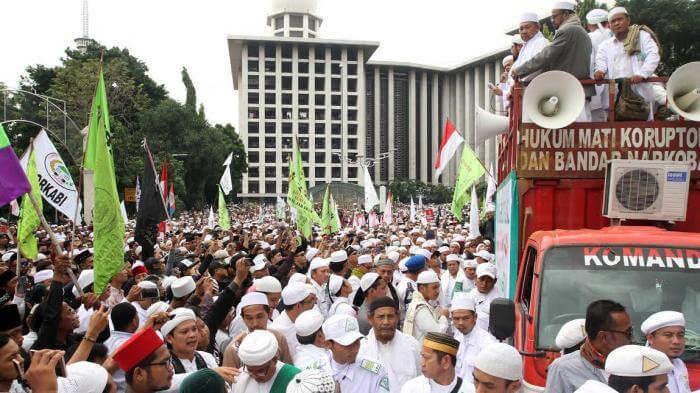 contoh konflik